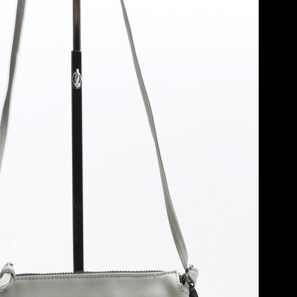 Atmosphere Womens Grey Polyurethane Crossbody Size Small