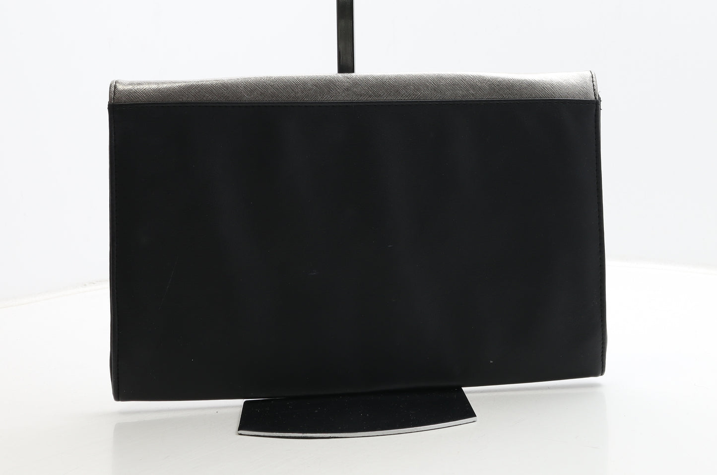 Atmosphere Womens Black Polyurethane Clutch Size Medium