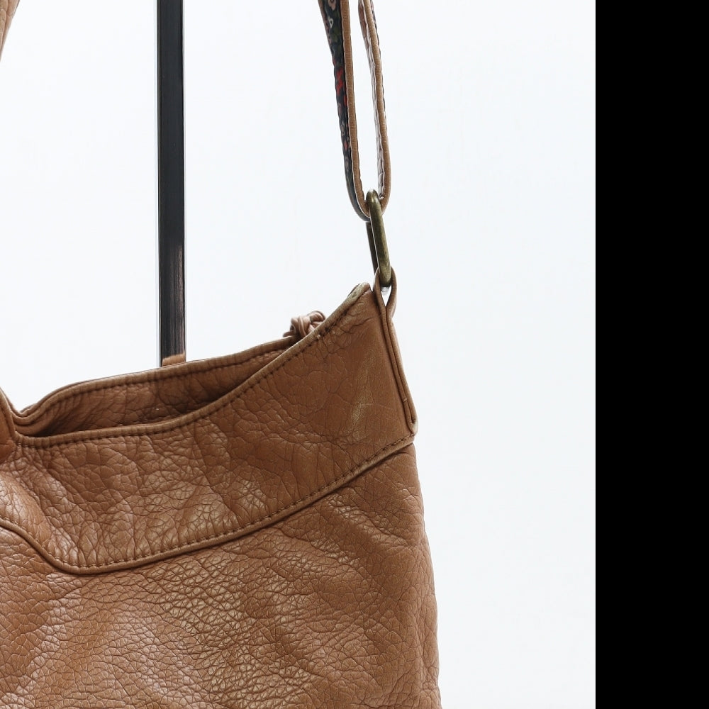 Mantaray Womens Brown Floral Polyurethane Crossbody Size Small