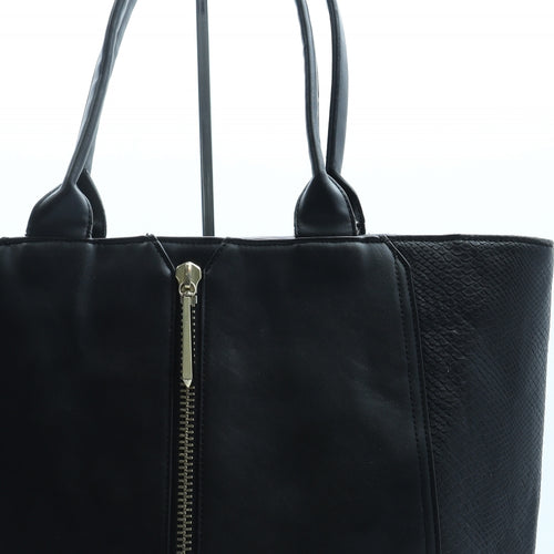Limited Edition Womens Black Leather Shoulder Bag Size Large