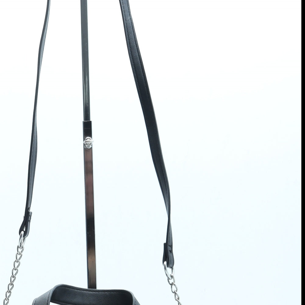 New Look Womens Black Plaid Polyester Crossbody Size Small