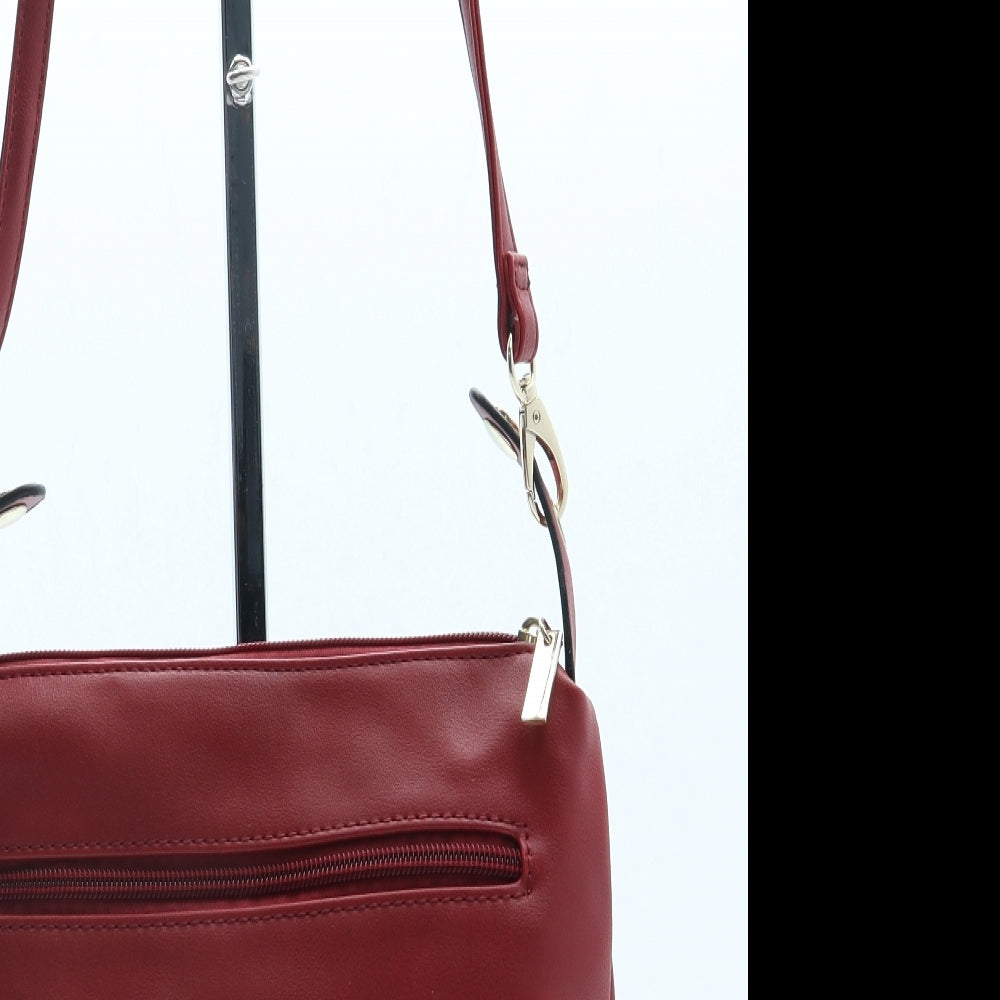 Preworn Womens Red Leather Crossbody Size Small