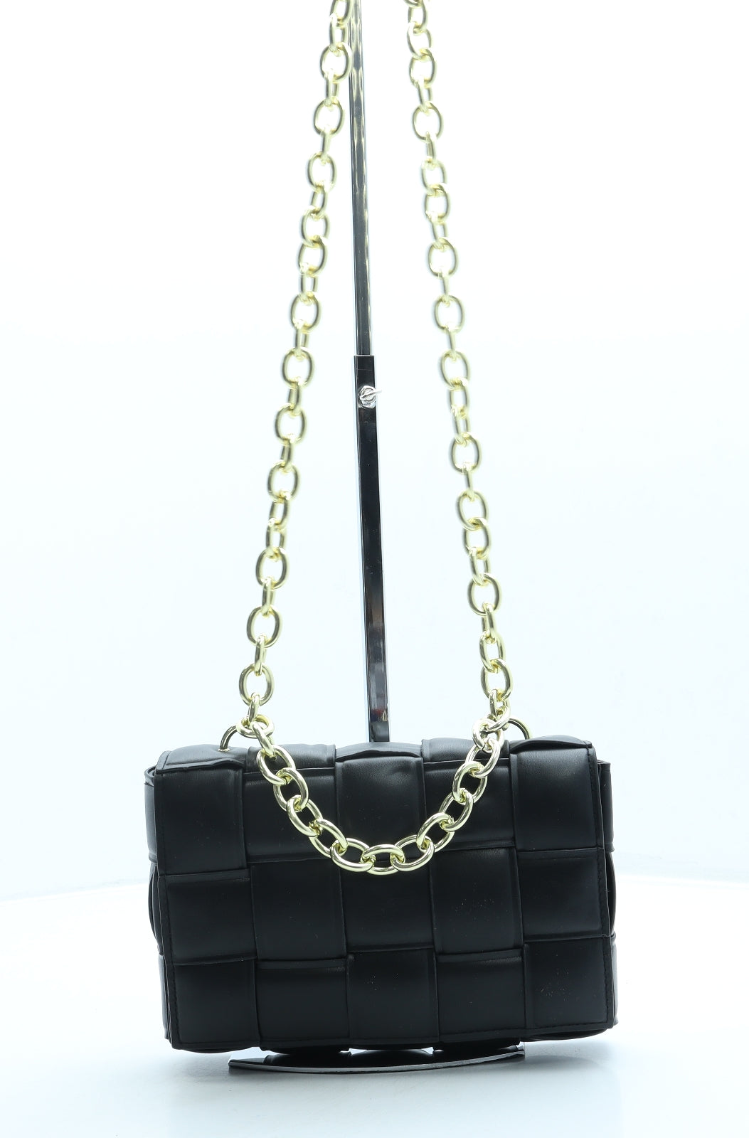 Preworn Womens Black Leather Crossbody Size Small