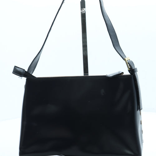Preworn Womens Black Leather Shoulder Bag Size Small