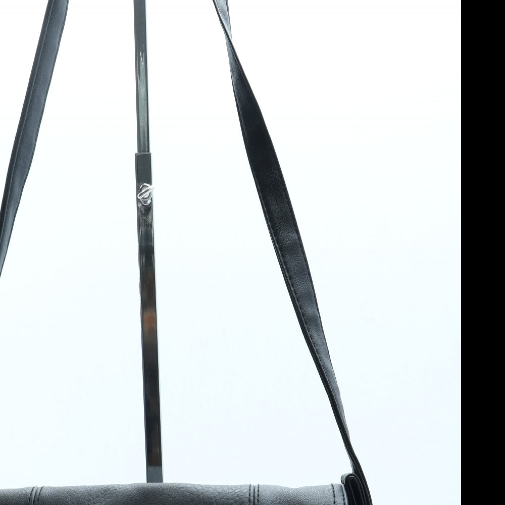 Preworn Womens Black Leather Crossbody Size Small