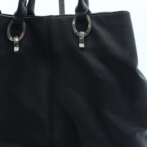 Preworn Womens Black Leather Hobo Bag Size Large