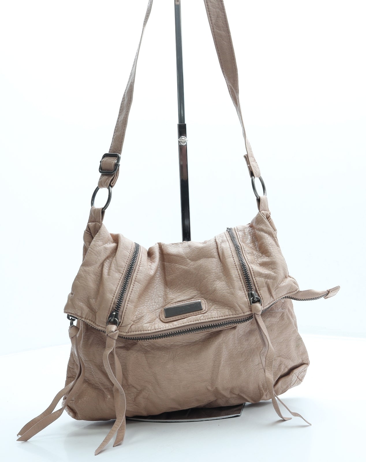 Preworn Womens Pink Leather Crossbody Size Medium