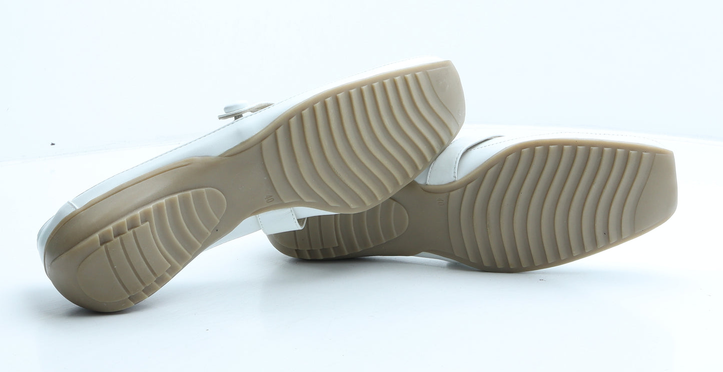 Hobos Womens White Synthetic Slip On Casual UK 7