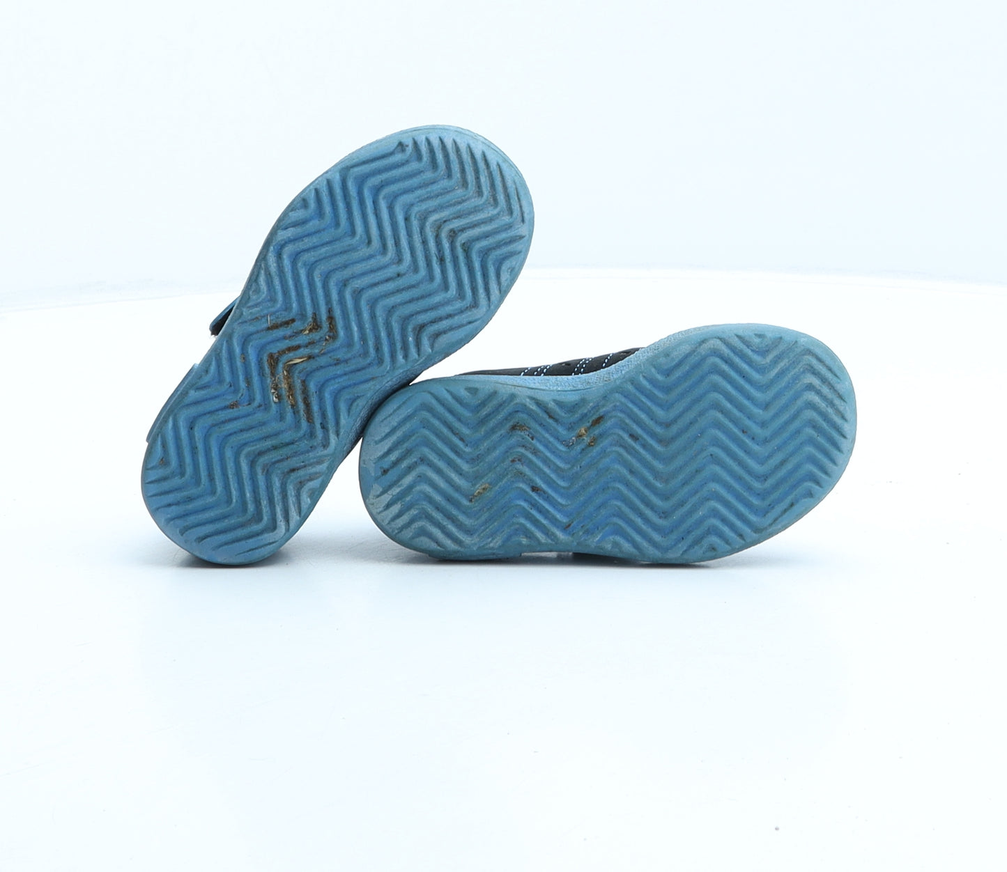 Lonsdale Boys Black Synthetic Trainer UK 5