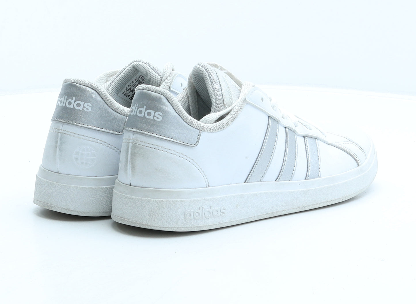 adidas Womens White Synthetic Trainer UK 3.5