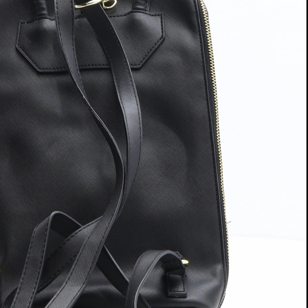 Steve Madden Womens Black Polyethylene Backpack Size Medium