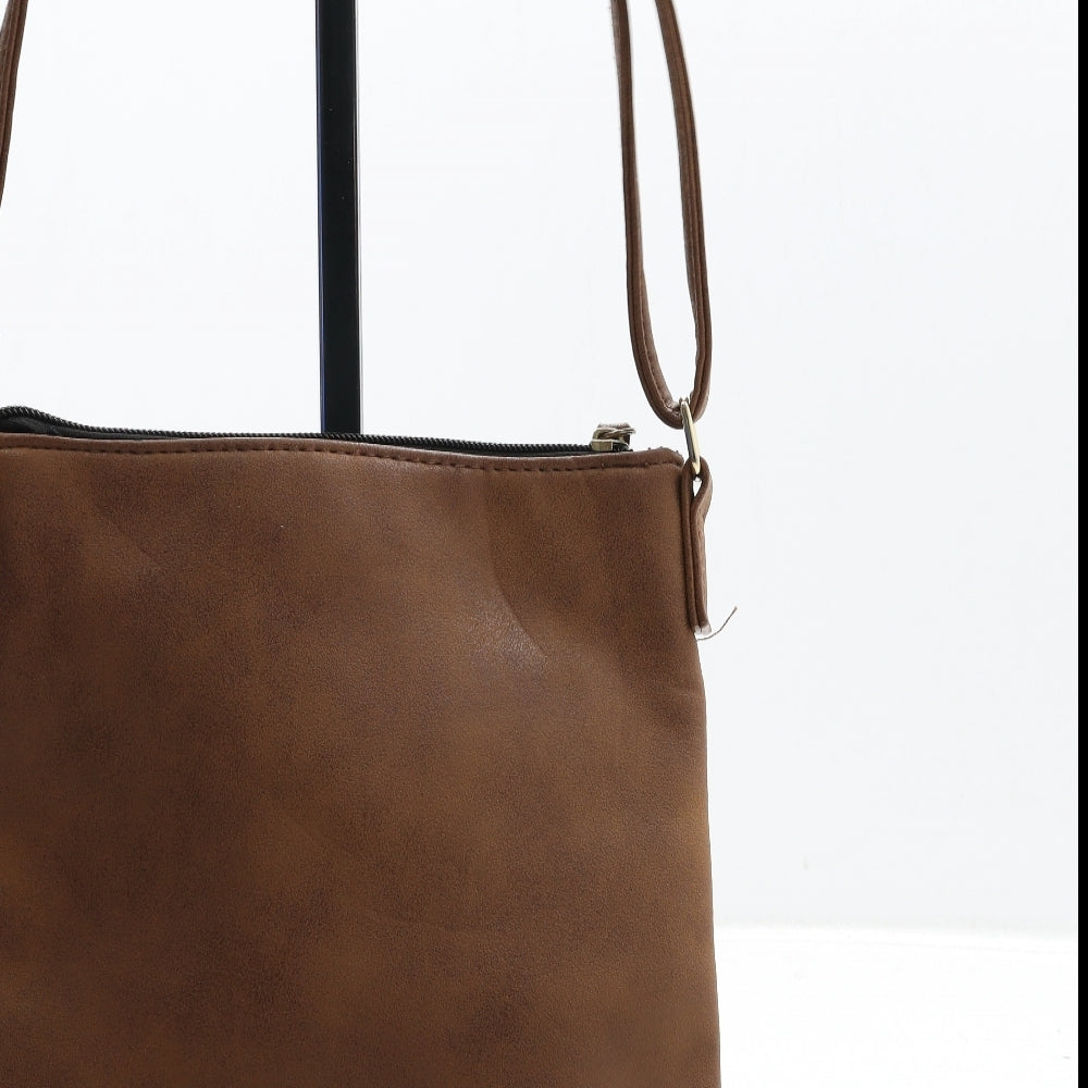 Primark Womens Tan Polyurethane Crossbody Size Small