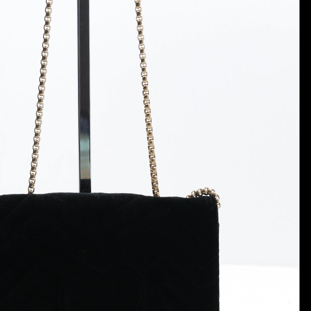 Preworn Womens Black Polyester Crossbody Size Small - Heart Detail