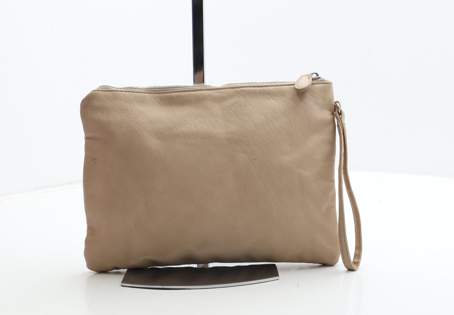 New Look Womens Nude Polyurethane Clutch Size Small