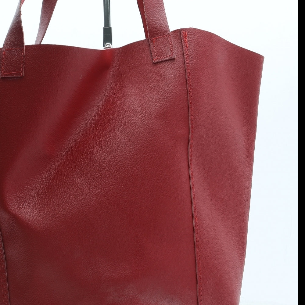 Preworn Womens Red Leather Hobo Bag Size Large