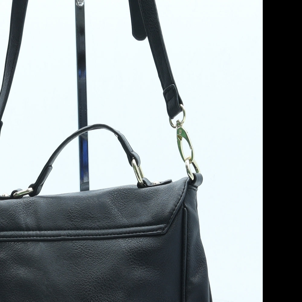 FOREVER 21 Womens Black Leather Crossbody Size Small