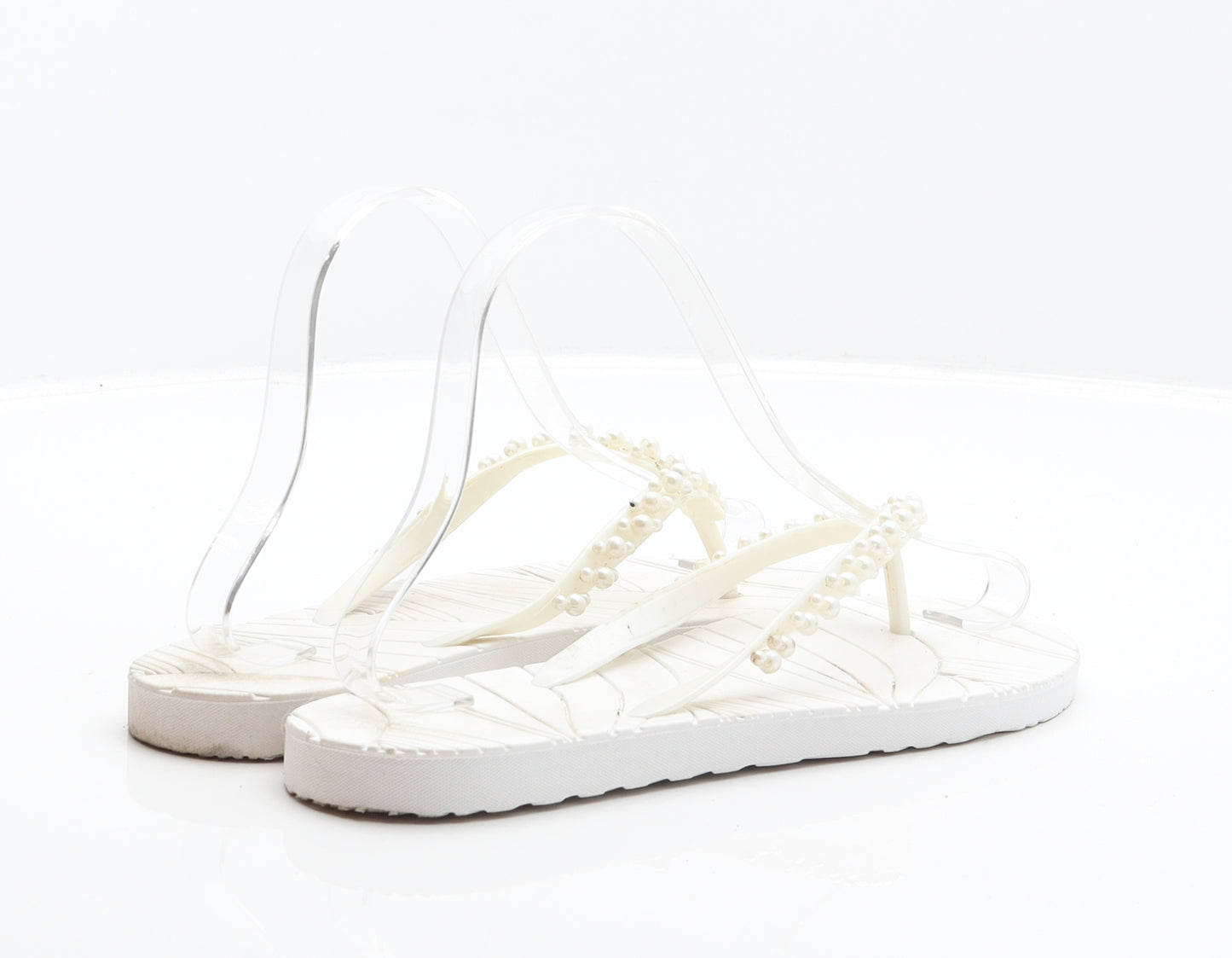 Preworn Womens White Synthetic Thong Sandal UK 5 38 - Pearl detail