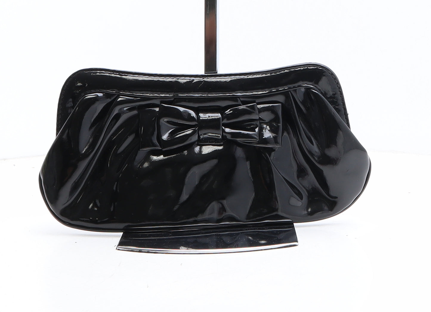 Preworn Womens Black Vinyl Clutch Size Mini