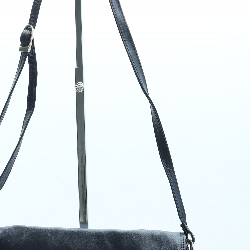 Salisburys Womens Blue Leather Crossbody Size Small