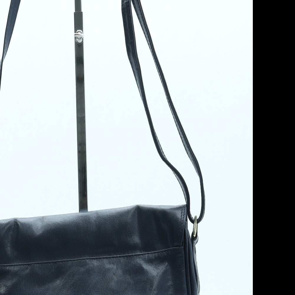 Salisburys Womens Blue Leather Crossbody Size Small