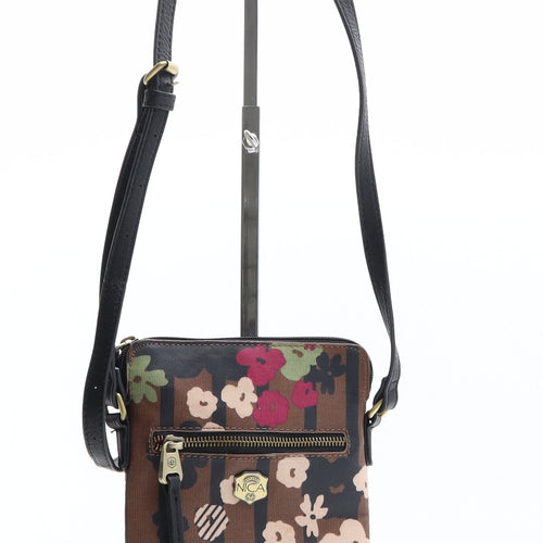 Nica Womens Brown Geometric Polyethylene Crossbody Size Small