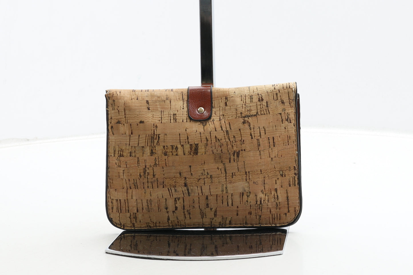 Preworn Womens Brown Floral Polyester Clutch Size Small