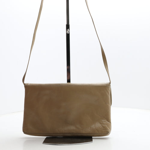 Preworn Womens Beige Polyurethane Crossbody Size Medium