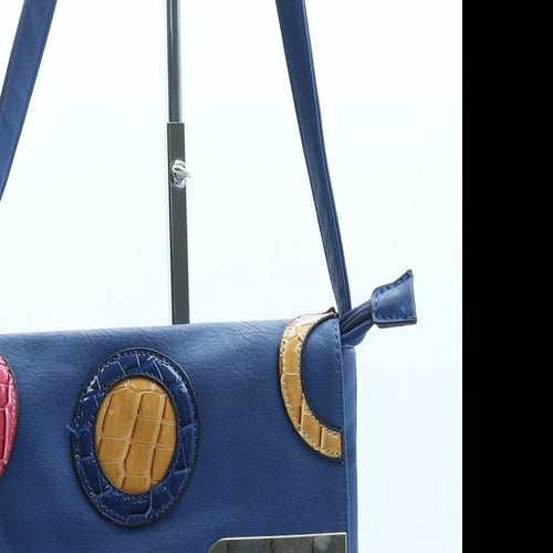 Preworn Womens Blue Geometric Leather Crossbody Size Small