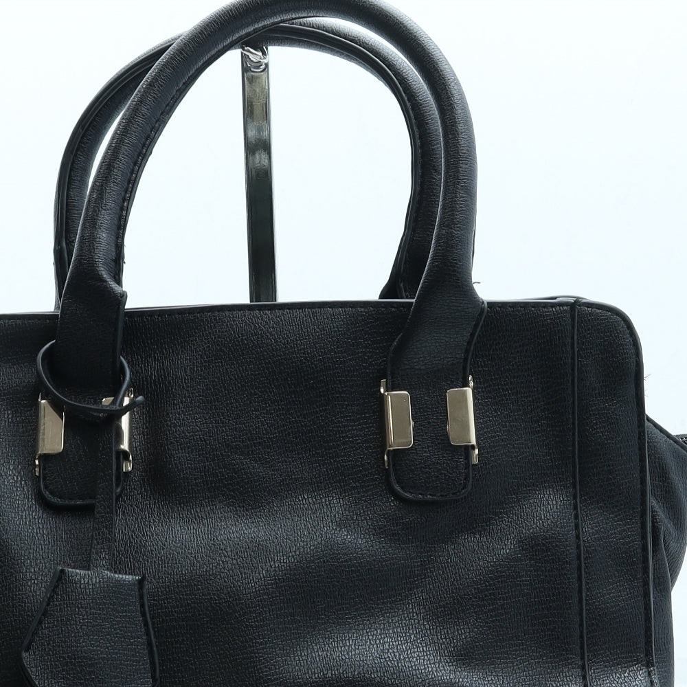 Preworn Womens Black Leather Top Handle Bag Size Medium