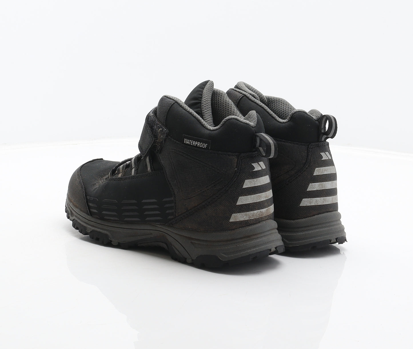 Trespass Boys Black Polyester Trainer UK 1 33