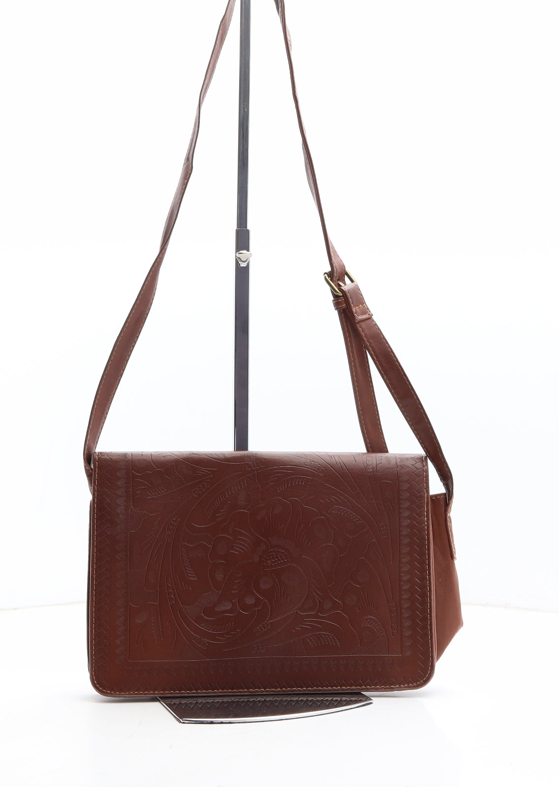 Atmosphere Womens Brown Gold Geometric Polyethylene Crossbody Size Small