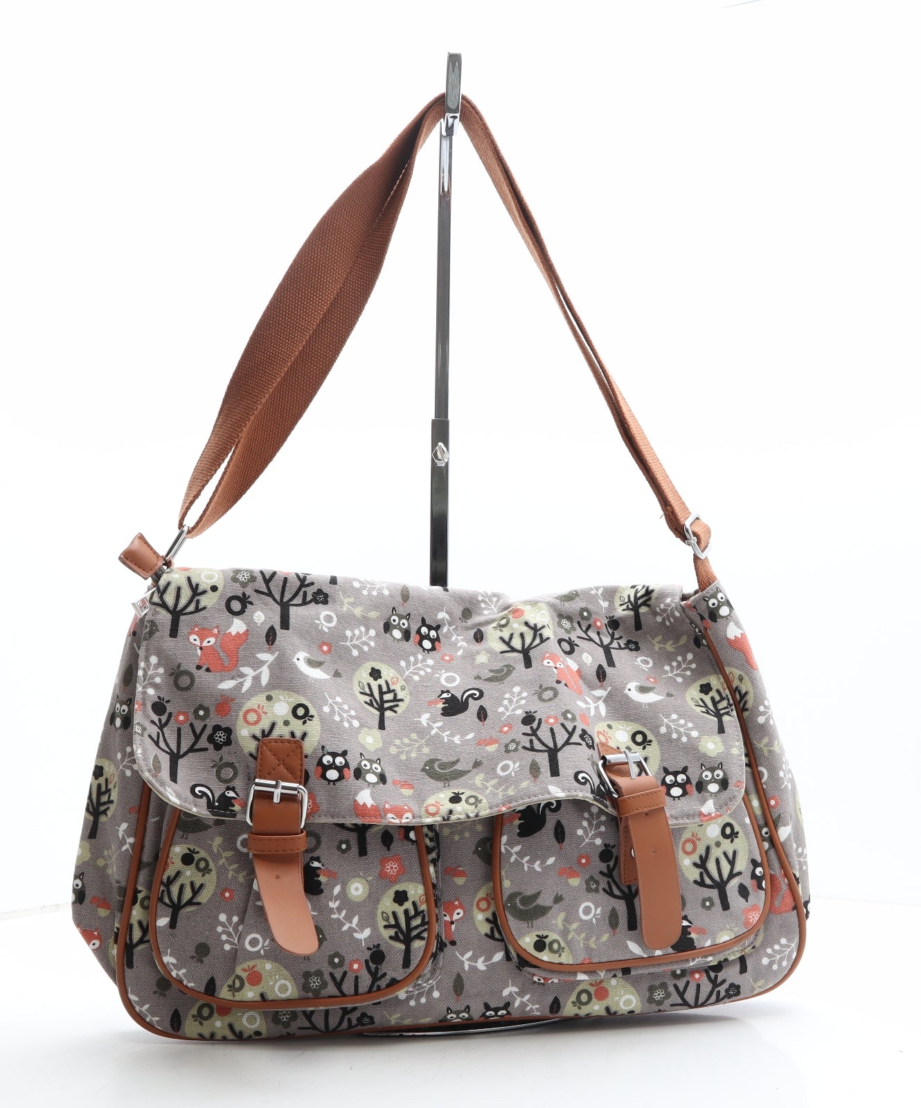 Preworn Womens Grey Geometric Polyester Messenger Bag Size Medium - Forest animals