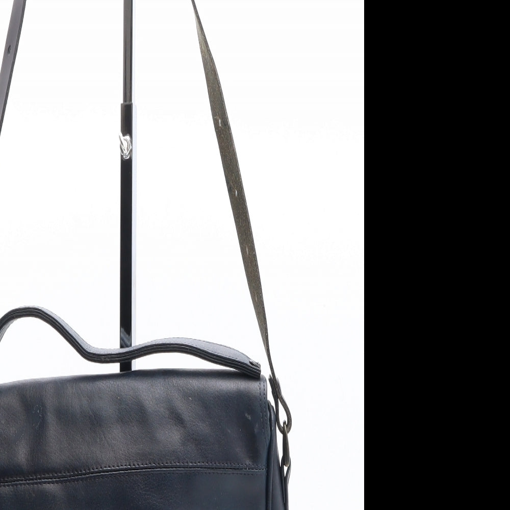 Preworn Womens Blue Leather Satchel/Top Handle Bag Size Small