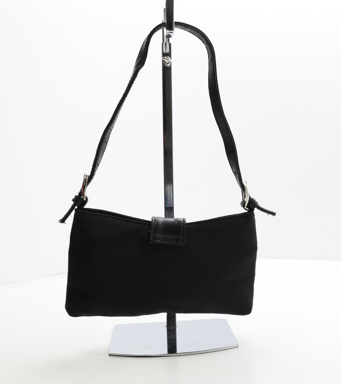 Preworn Womens Black Polyester Shoulder Bag Size Small