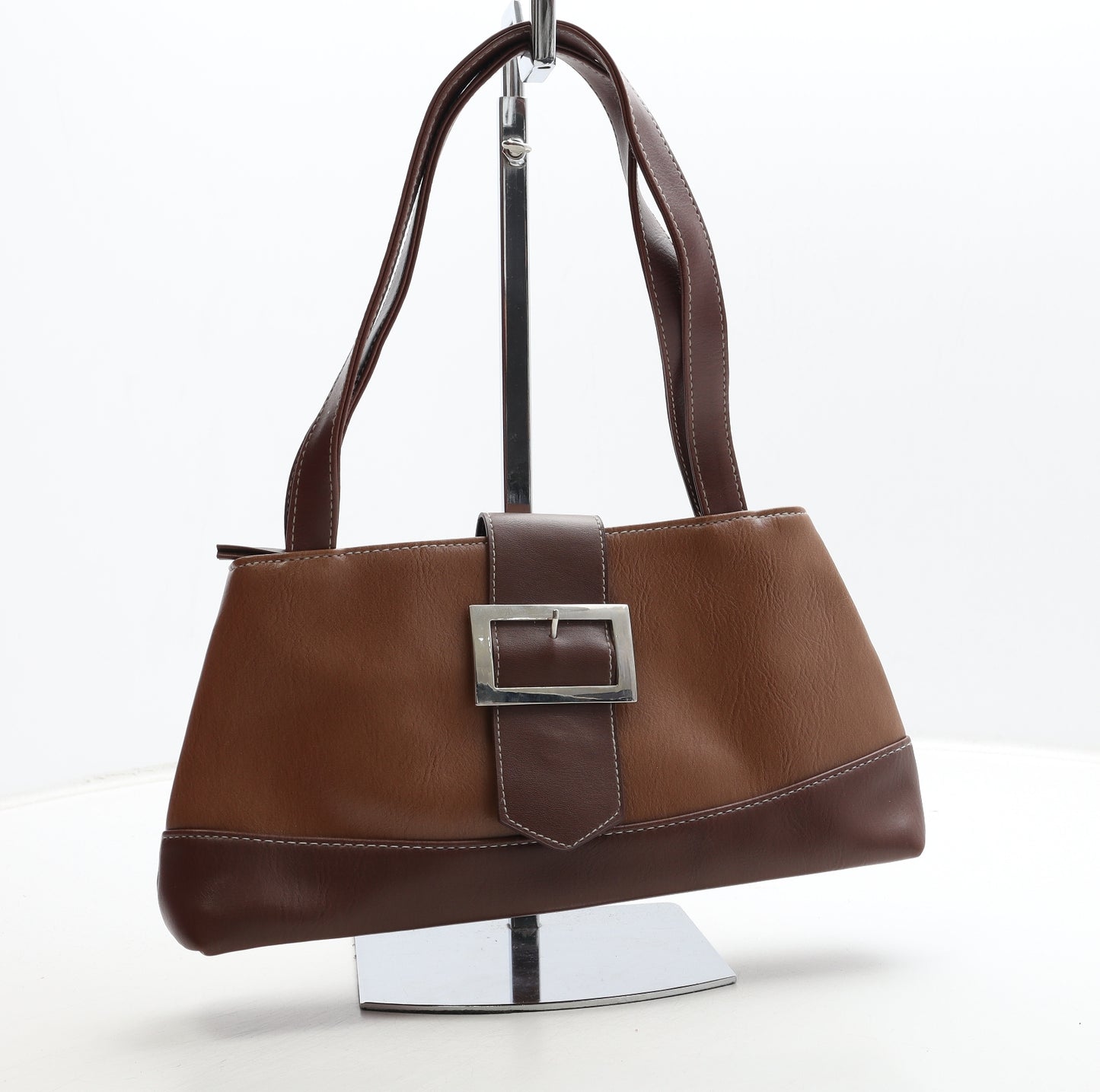 Preworn Womens Brown Polyurethane Shoulder Bag Size Small