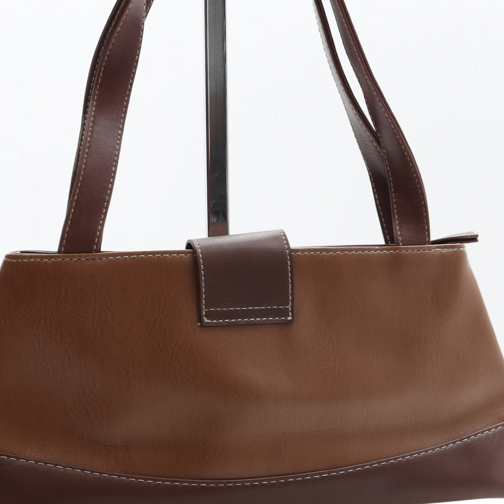 Preworn Womens Brown Polyurethane Shoulder Bag Size Small