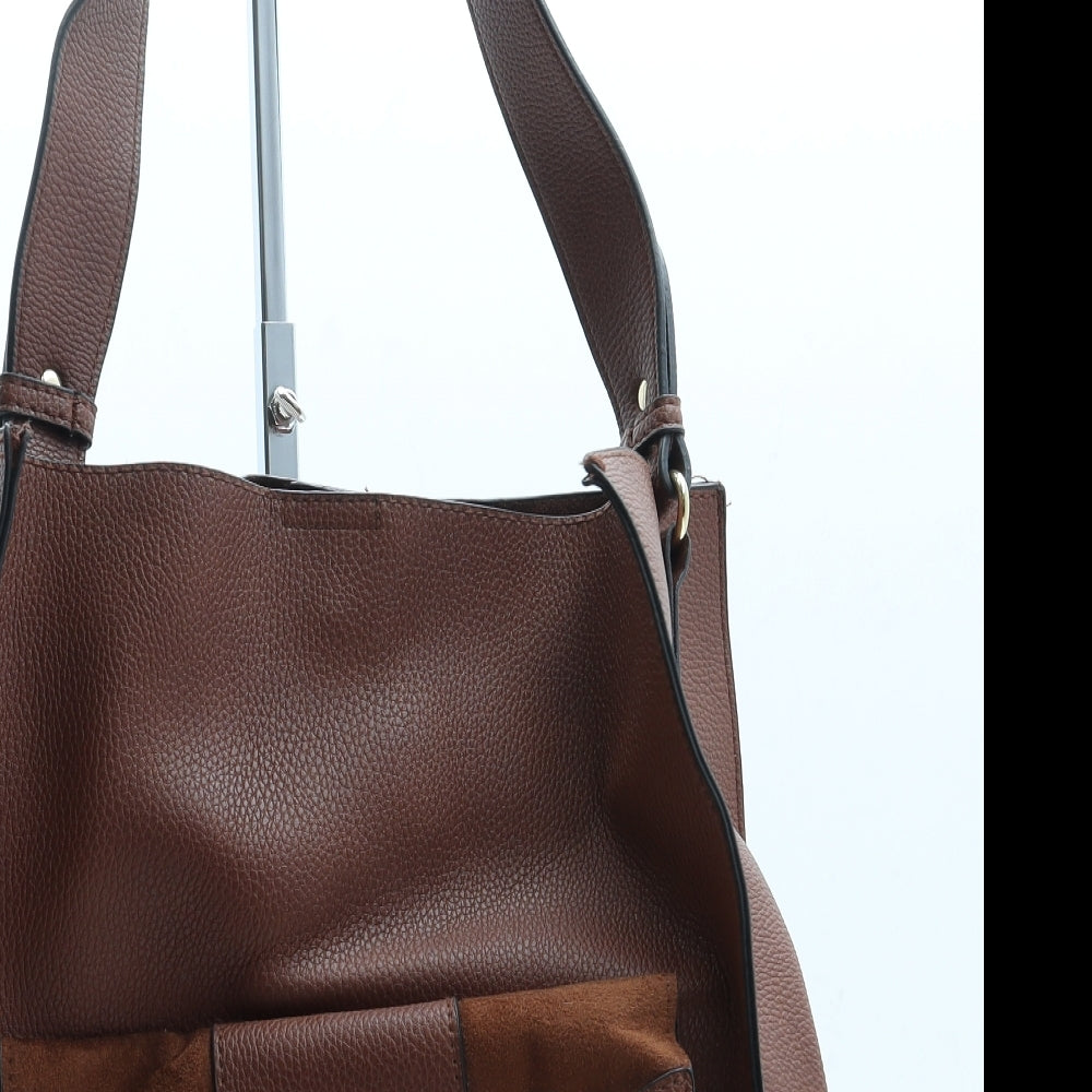 Primark Womens Brown Leather Shoulder Bag Size Medium