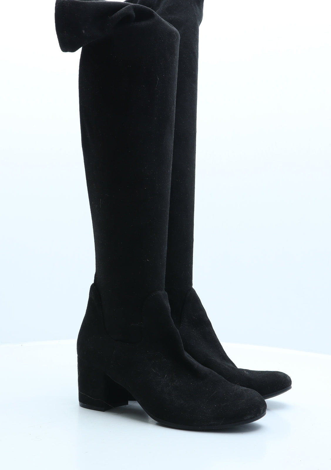 Preworn Womens Black Suede Slip On Boot UK 6 39