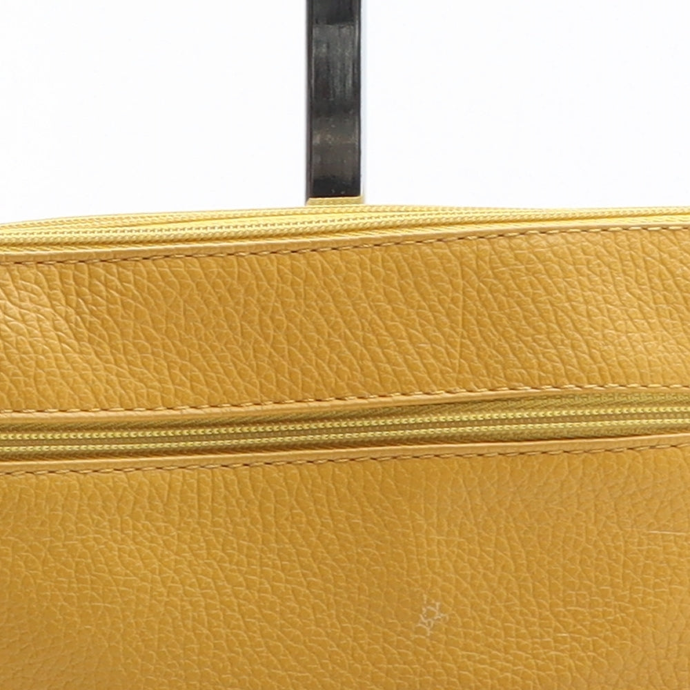 Preworn Womens Yellow Polyethylene Crossbody Size Small