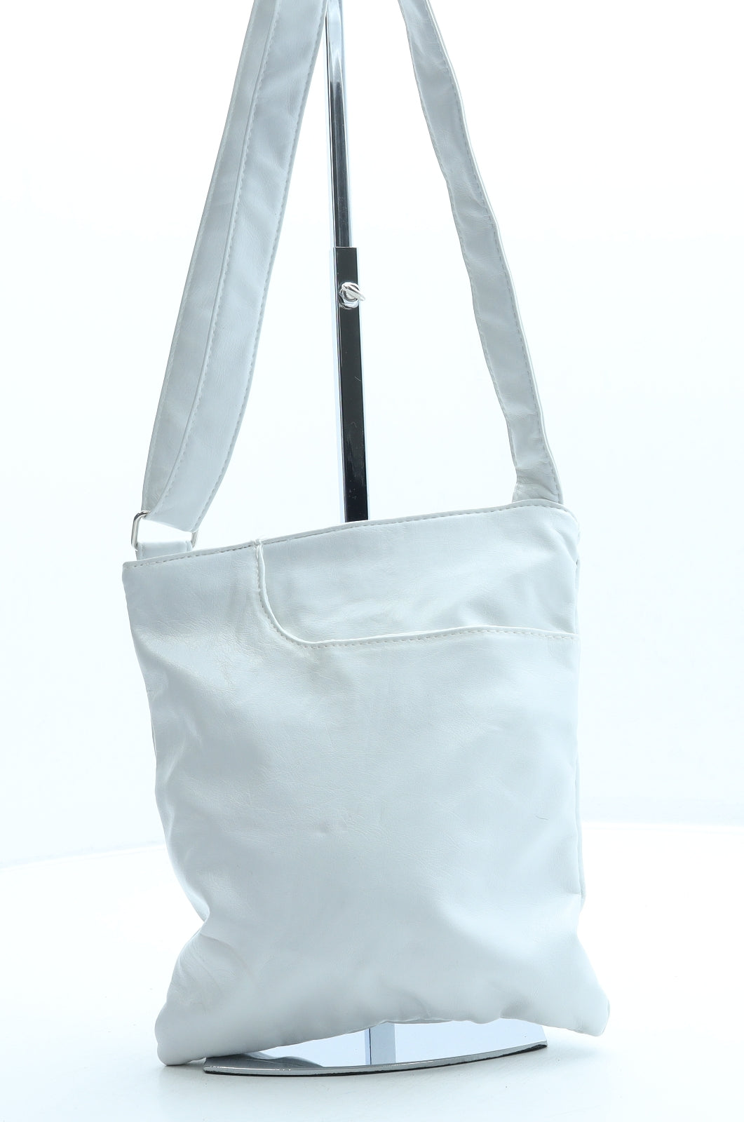 Preworn Womens White Leather Crossbody Size Small