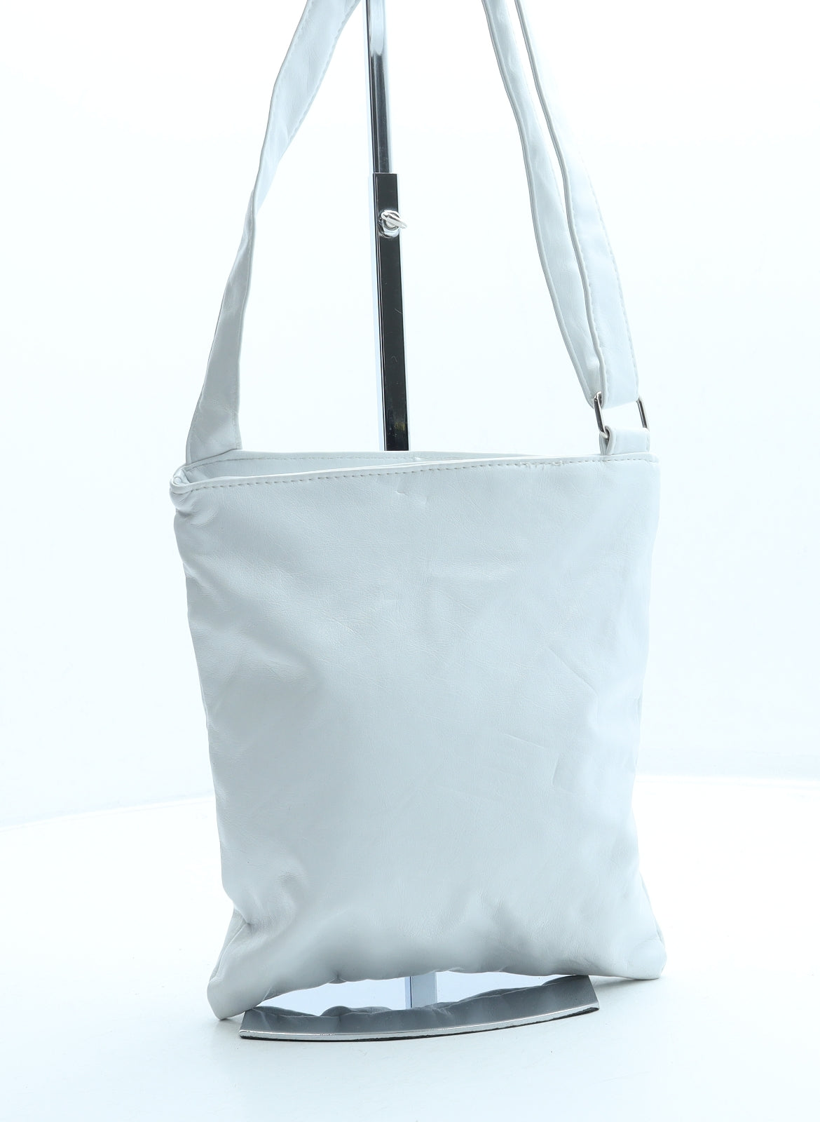 Preworn Womens White Leather Crossbody Size Small