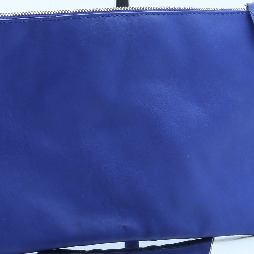 New Look Womens Blue Geometric Leather Clutch Size Small
