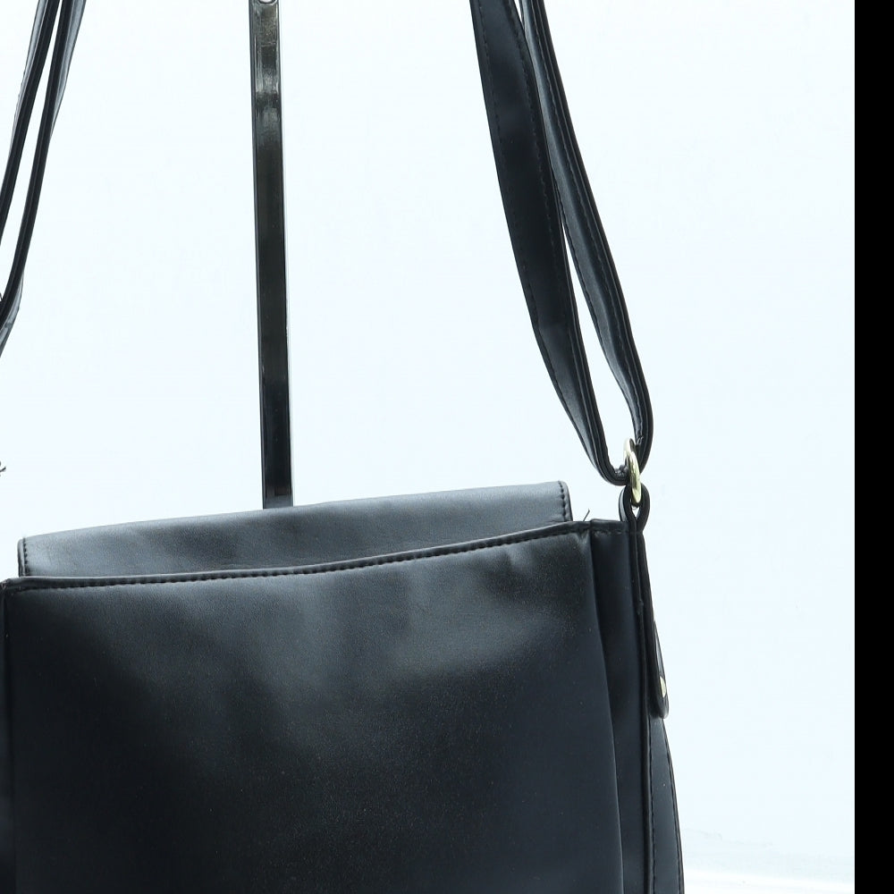 F&F Womens Black Leather Crossbody Size Small