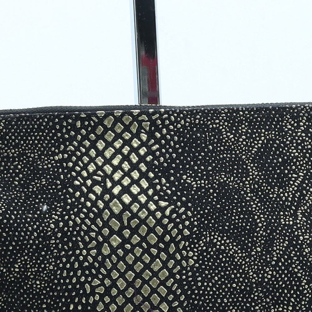 New Look Womens Black Animal Print Leather Clutch Size Small