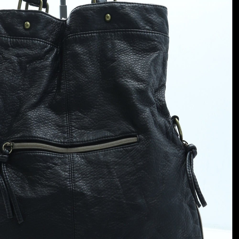 Preworn Womens Black Leather Top Handle Bag Size Large