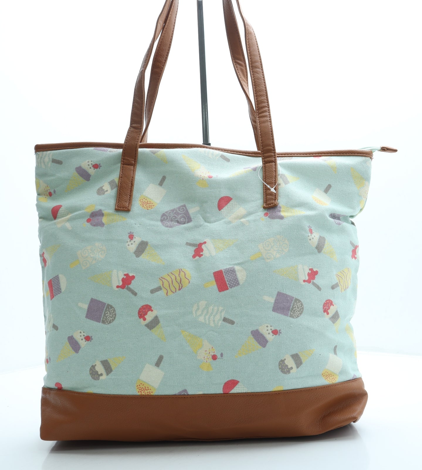 Preworn Womens Blue Geometric Polyester Top Handle Bag Size Large - Ice Cream print