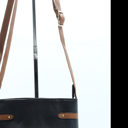 Belle Accessories Womens Black Leather Crossbody Size Small