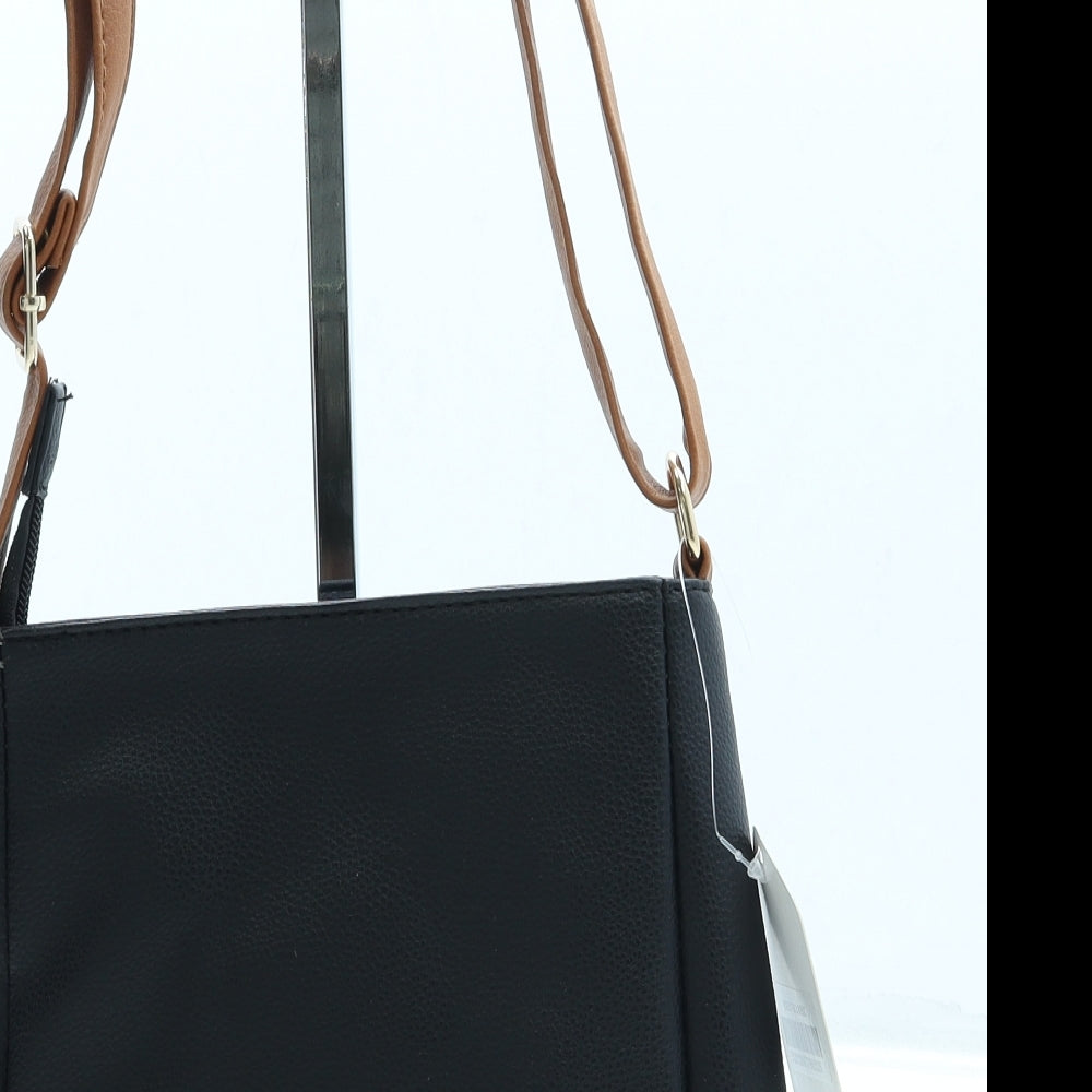 Belle Accessories Womens Black Leather Shoulder Bag Size Small