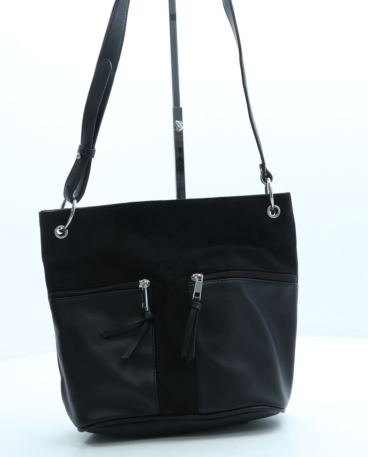 Preworn Womens Black Polyester Crossbody Size Small