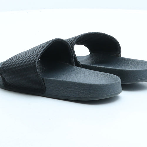 Preworn Boys Black Rubber Slip On Sandal UK 10